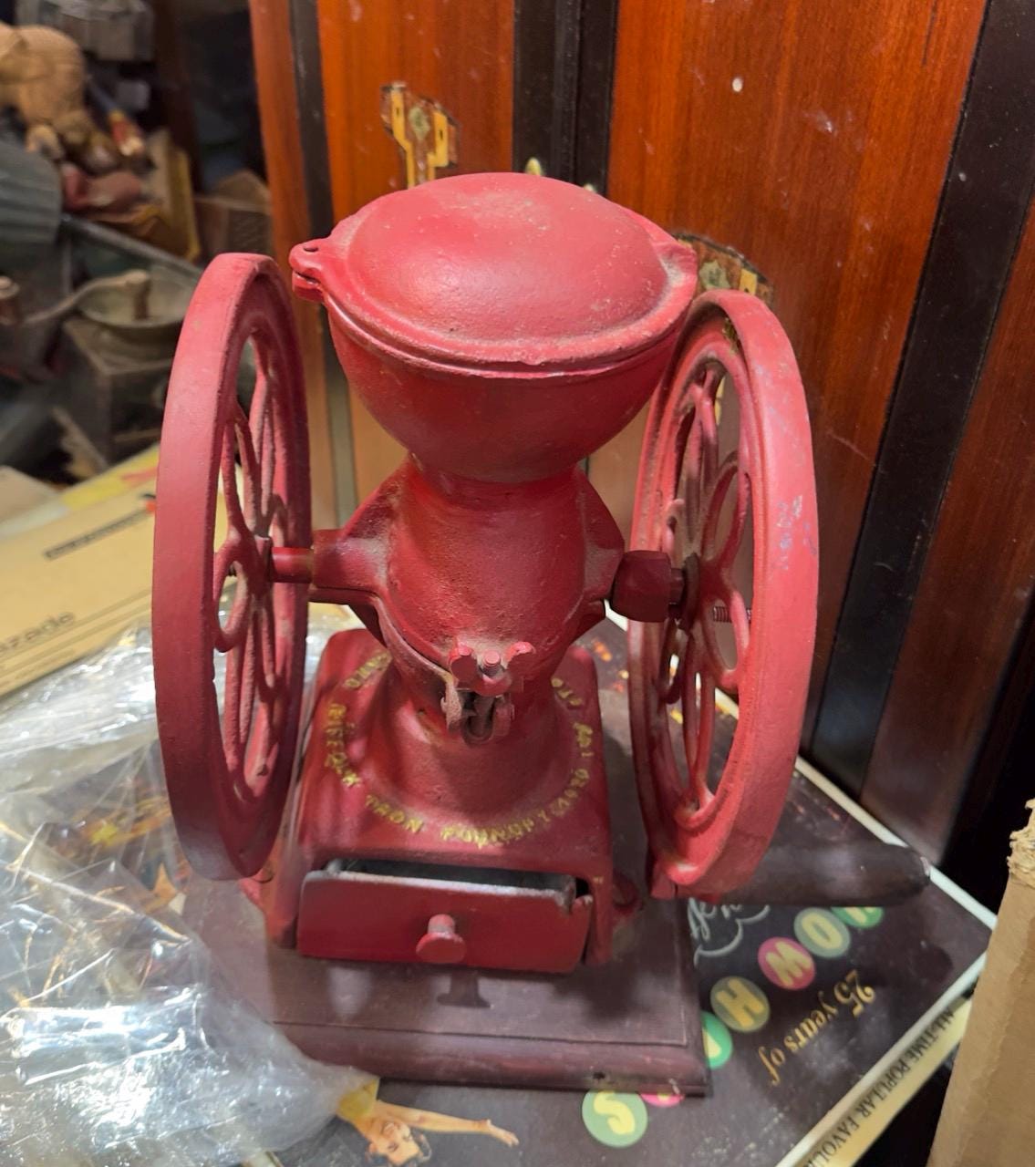 Vintage Cast Iron Coffee Grinder | Hand Crank Manual Coffee Mill ...