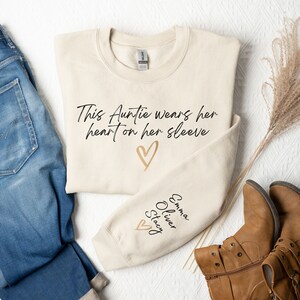 Custom Auntie Sweatshirt,This Aunt Wears Sweatshirt For Aunt With Kids Name On Sleeve,Birthday Gift For Aunts,New Auntie Mothers Day Shirts