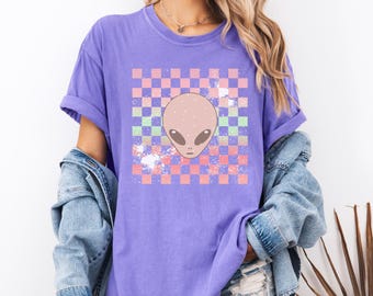Vintage Aliens Ufo Shirts,Funny Alien Checkered T shirt,Retro Alien Space Graphic Tees for Women,Nature Adventure Hiking Camping Sweatshirts