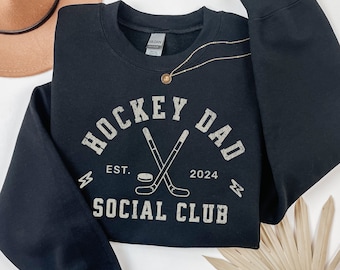 Custom Hockey Dad Mom Sweatshirt For Sportdad,Gift For Hockey Dad Est Shirts,Personalized Hockey Hoodie Sport Dad,Father’s Day Crewneck Gift
