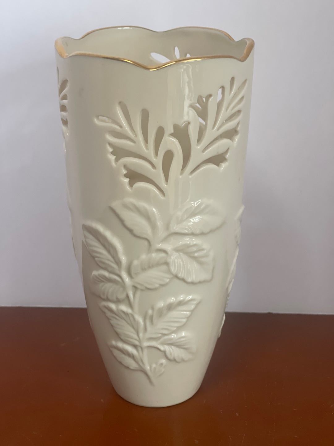 Lenox Vase With Gold Trim and Etching - Etsy