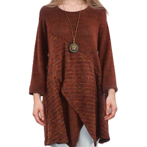 Italian Lagenlook Diagonal Panel Autumn Flared Tunic Top with Pendant.