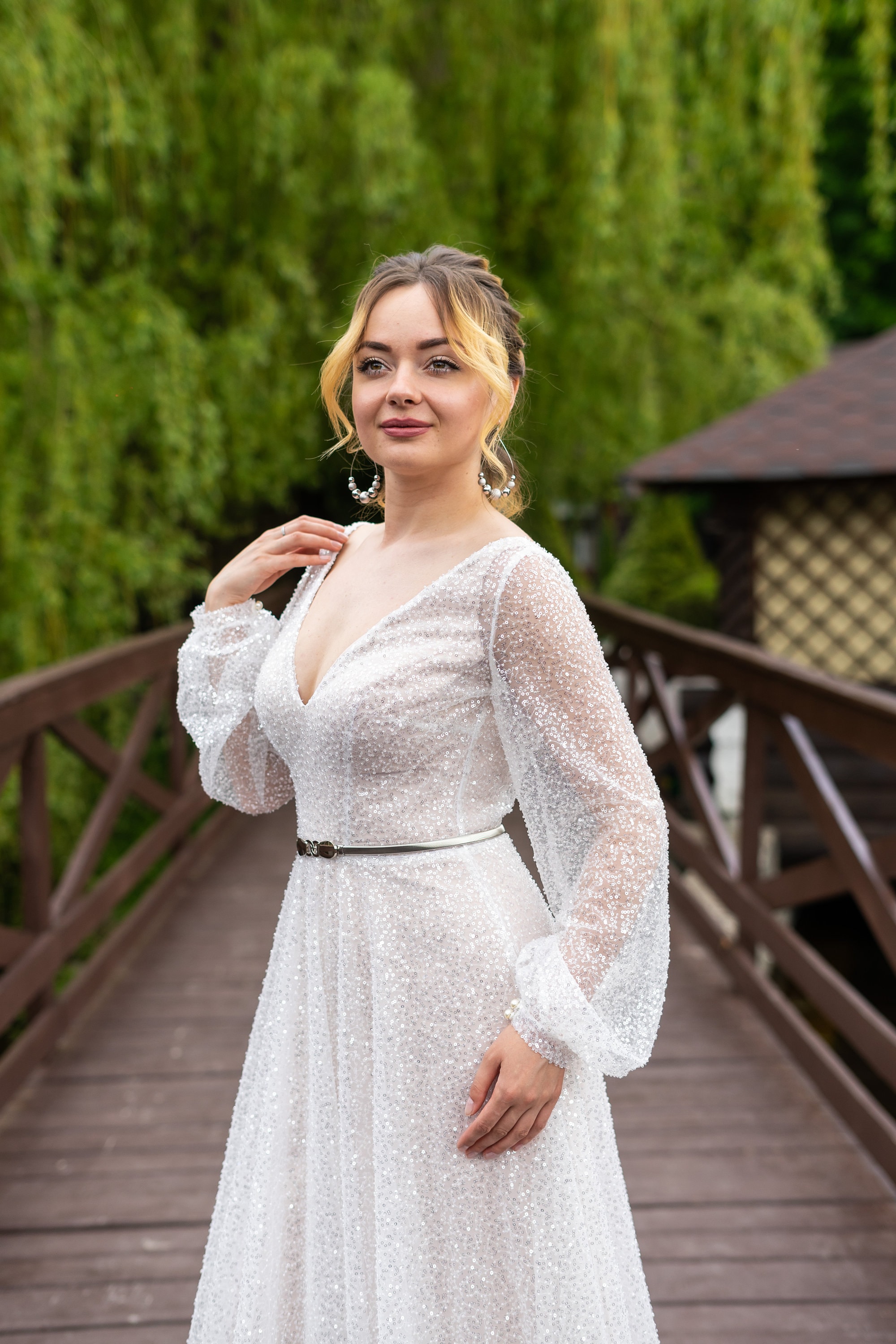 Sheath Column Sequin Halter Puffy Sleeve Wedding Dress