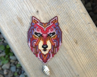 Handmade Wolf Brooch, Beaded Native-American Style Wolf Brooch, Handmade Beaded Brooch, Handmade Gift, Gift for Her