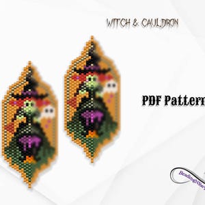Puede incluir: Un patrón PDF para pendientes de cuentas con una bruja con un caldero y un fantasma. Los pendientes son de color naranja, verde, morado, negro y blanco.