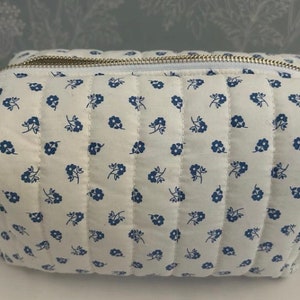 Trousse de toilette / maquillage matelassée