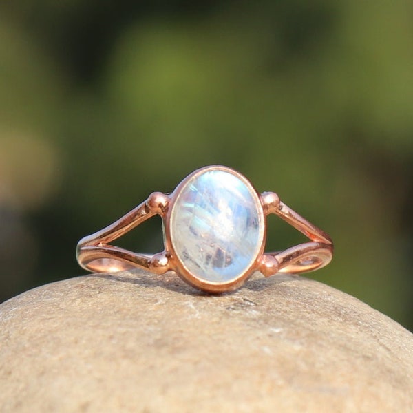 Moonstone Ring, Solid Copper Ring, Handmade Ring, Statement Ring, Copper Gemstone Ring, Boho Ring, Dainty Ring, Copper Ring, Gift For Her,