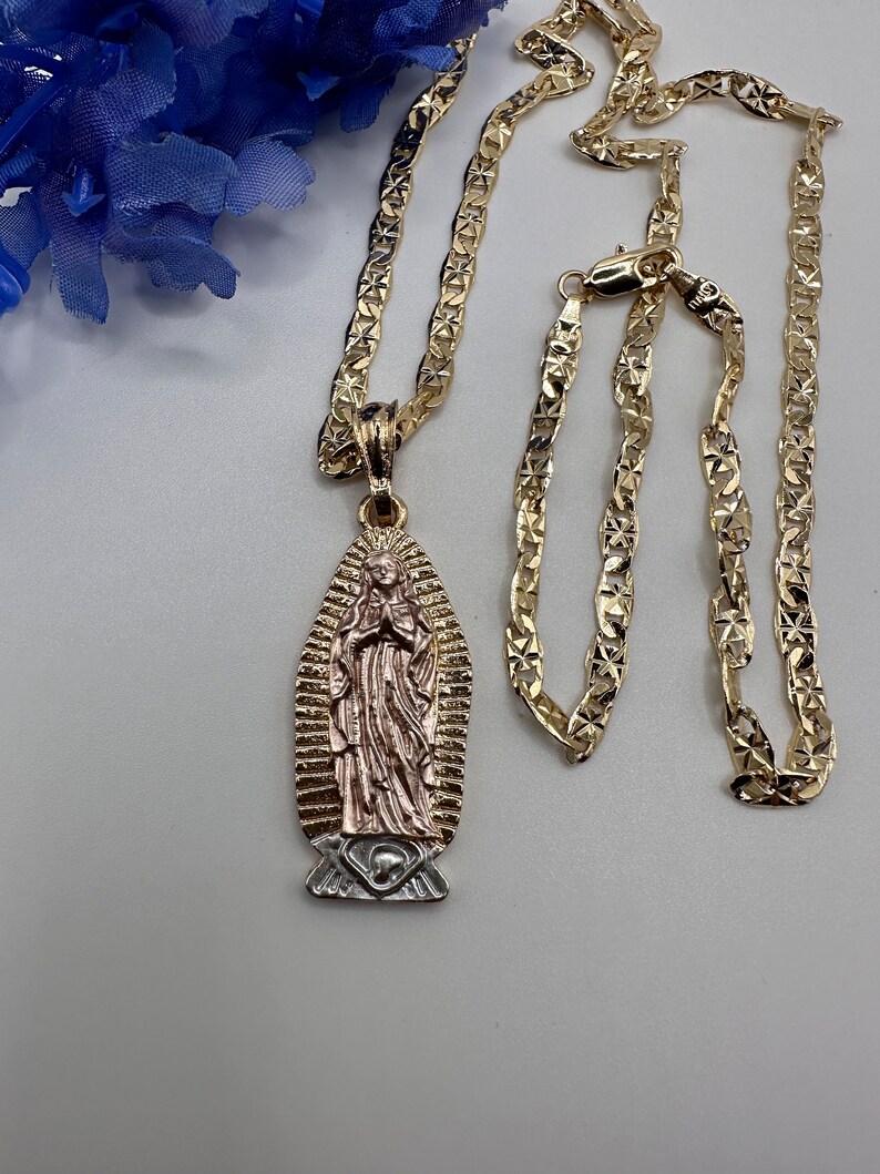 14k Quince Gold Necklace - Tri Tone Virgin Mary 15 Gold Pendant - Solid Chain - LE0373