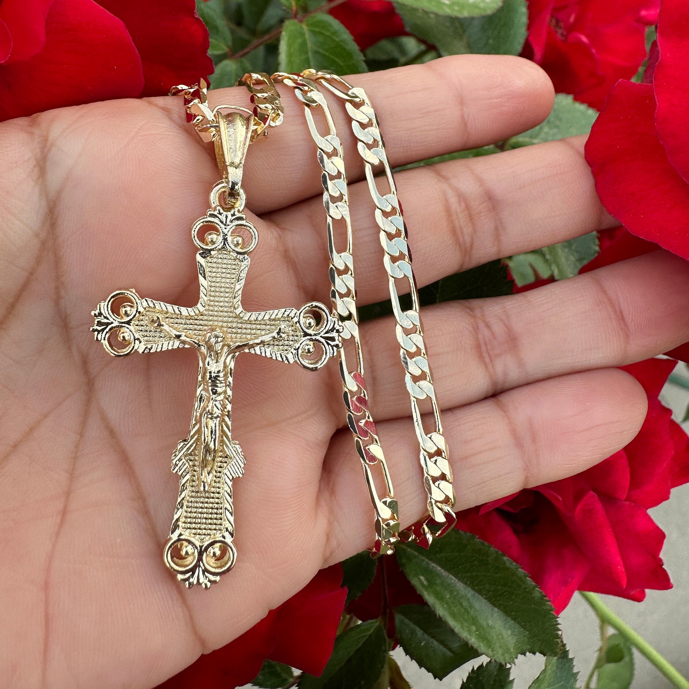 14K Gold Filled Cross Necklace 20” Figaro Link For Men Women 33x18mm /  Cadena Figaro Link Y Dije de Cruz Para Hombre / Crucifix Necklace / Figaro