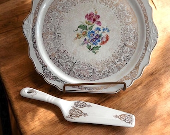 Plato para servir pasteles "Reina Ana" de USA China Co., filigrana de oro de 22 quilates, 30 cm