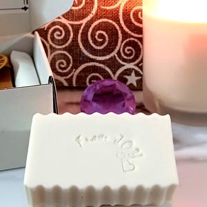 FRESHEST & FINEST SOAP! Artisan, handcrafted No ai