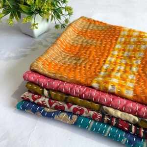 SET DI TOVAGLIOLI, lotto all'ingrosso di set di tovaglioli, tovaglioli di cotone kantha per tavolo da pranzo, tovaglioli di tovaglia riutilizzabili assortiti da abbinare e mescolare,
