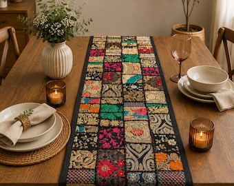Chemin de table patchwork en coton : pièce maîtresse de table à manger brodée (16 x 72).