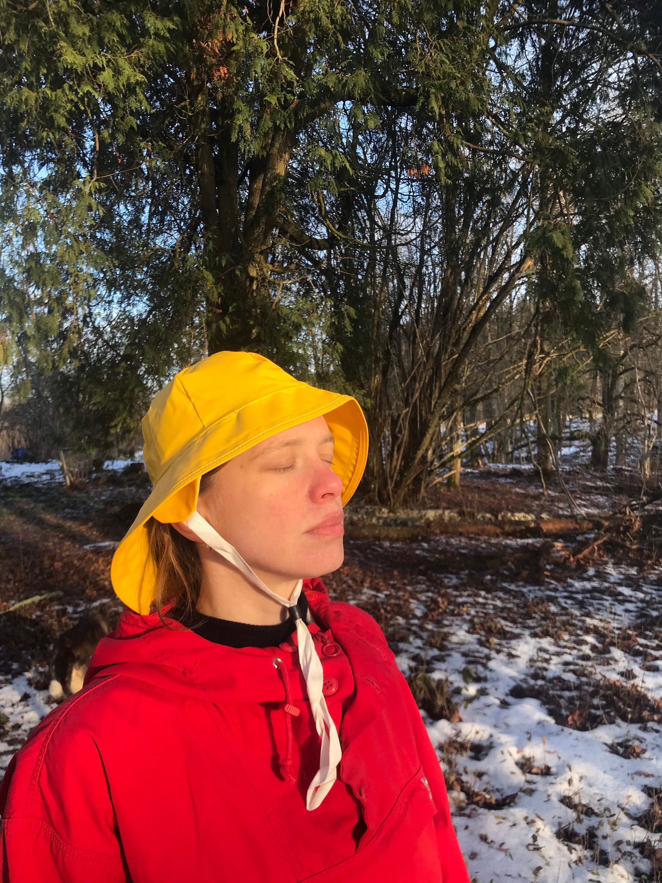 Helly hansen deals rain hat