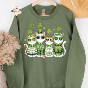 St. Patrick&#39;s Day Cats Sweatshirt: Lucky Irish Hoodie