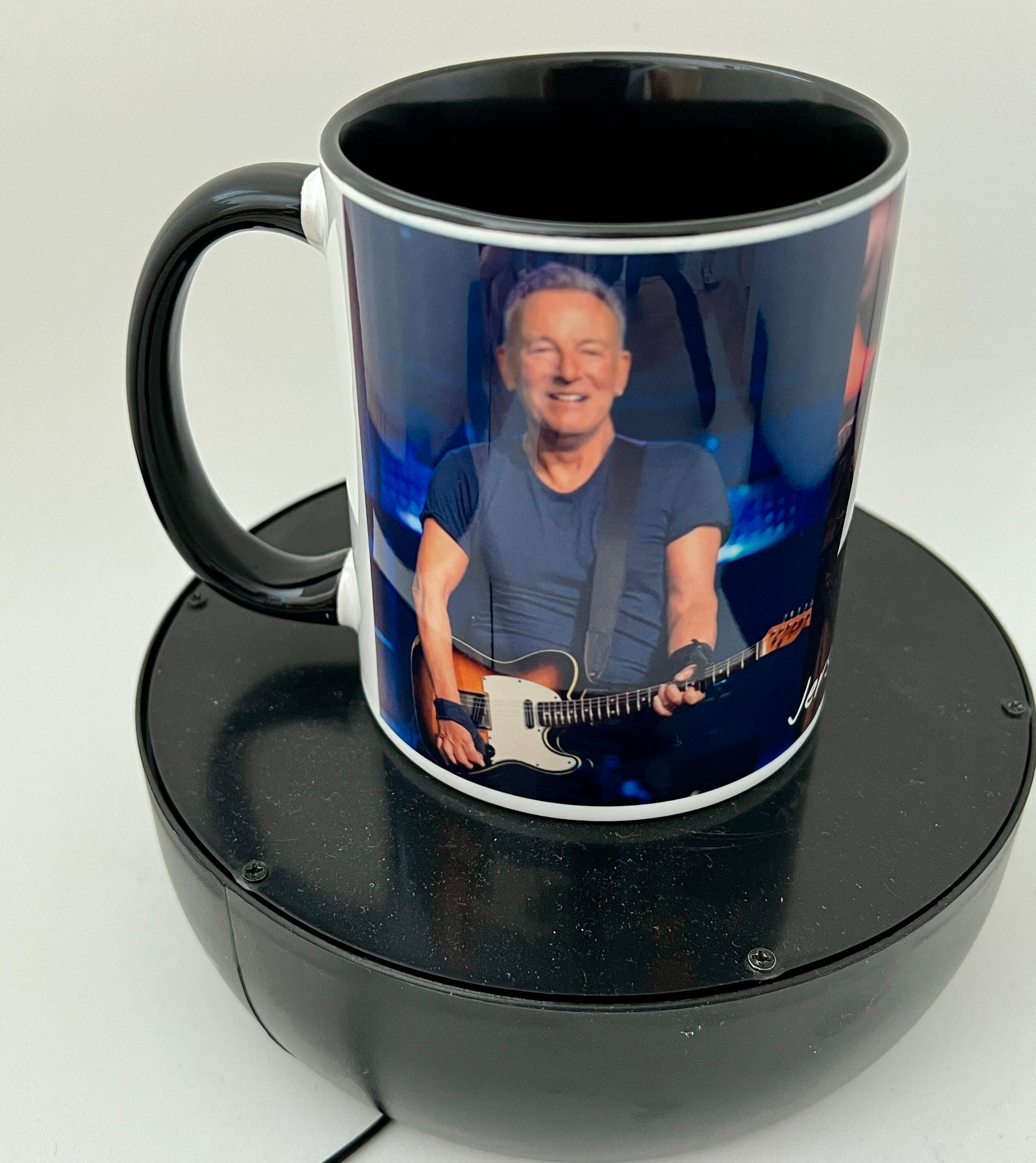 Mug Chris Brown En Céramique 325 Ml + Dessous De Verre Bois - Coffret Cadeau Fan