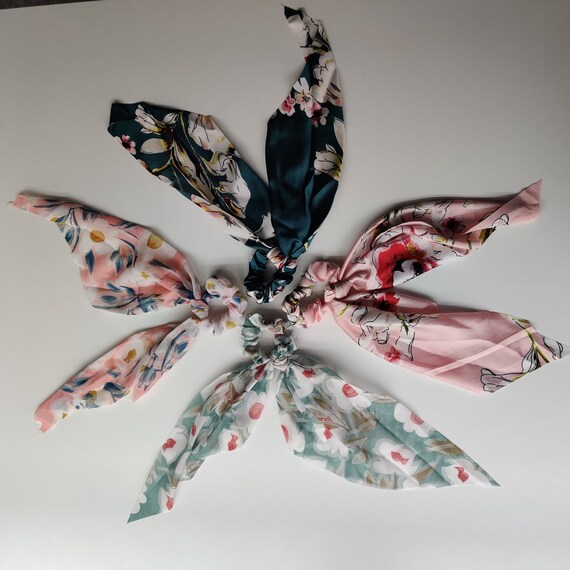 Floral Print Scrunchie Scarf, Set of 4 - Etsy