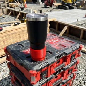 El portavasos definitivo de Milwaukee Packout