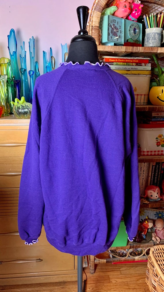 Vintage Purple Lettuce Hem Pullover Sweatshirt wi… - image 7