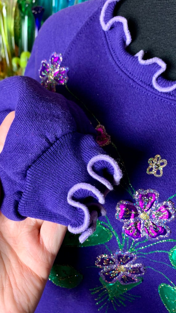 Vintage Purple Lettuce Hem Pullover Sweatshirt wi… - image 6