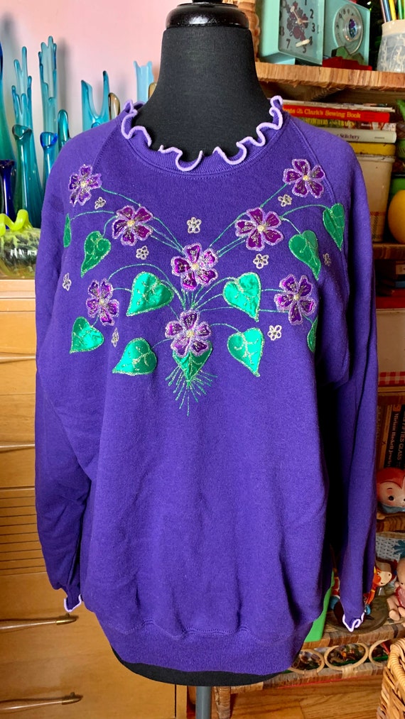 Vintage Purple Lettuce Hem Pullover Sweatshirt wi… - image 2