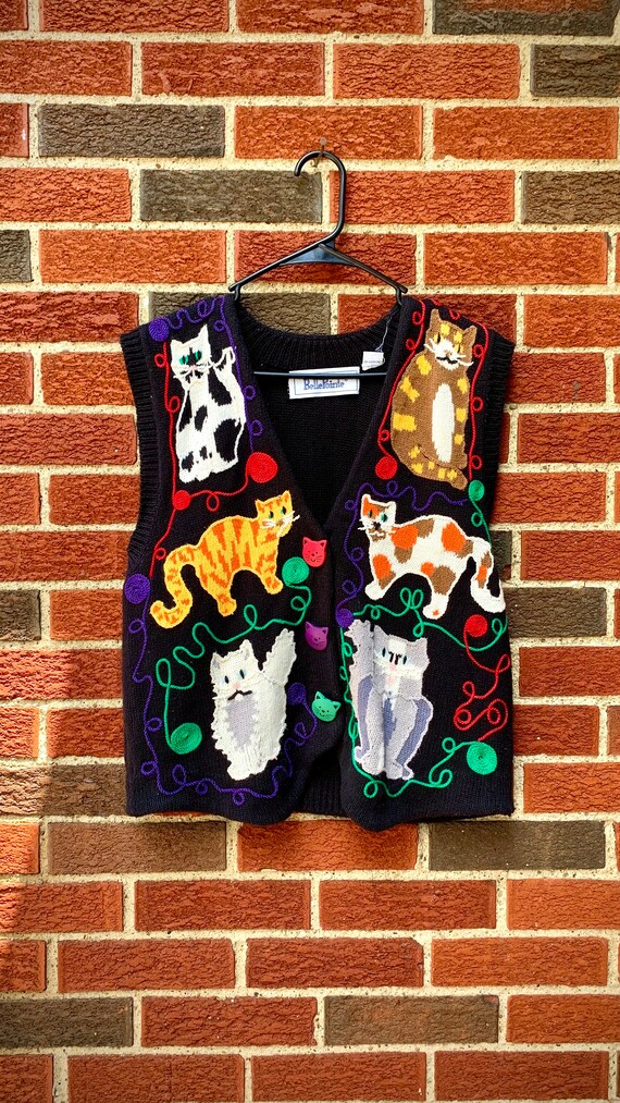 vintage 90s black cat Gem