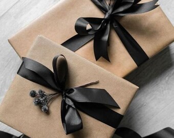 Mystery Book Gift Set – Blind Date with Two Books, Wrapped Surprise