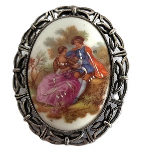 vintage signé LIMOGES porcelaine de LIMOGES grand camée Fragonard courtisant couple broche broche Rare !
