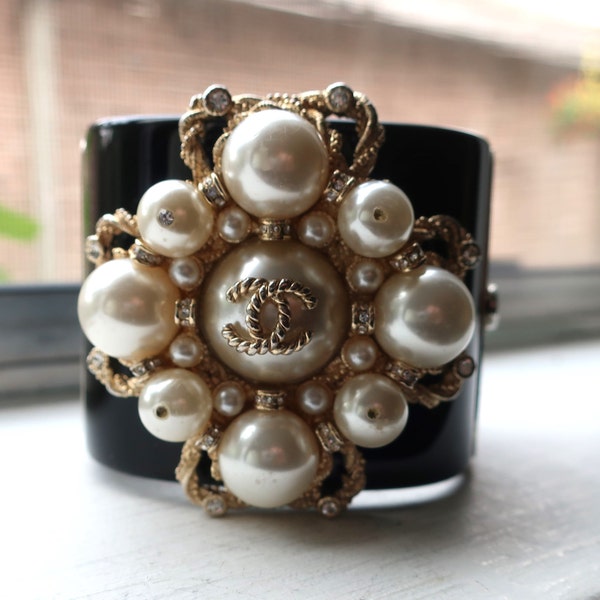 Authentic 2010 Chanel Faux Pearl Heavy Crystal Embellished CC Black White Bracelet Cuff RARE IOB with Large Chanel Gift Box France Coco