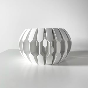 Orchid planter The Garni with Saucer– Eco Friendly PLA Indoor Planter for Orchids