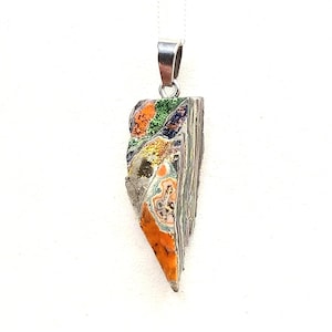 Unique Berlin Graffiti Pendant - Jewelery made from Berlin Mauerpark Graffiti Wall