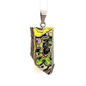 Unique Berlin Graffiti Pendant - Jewelery made from Berlin Mauerpark Graffiti Wall