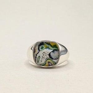 Unique Berlin Graffiti Signet Ring - Jewelery made from Berlin Mauerpark Wall