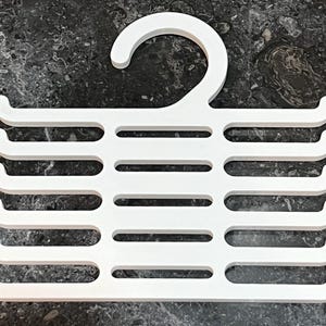 Belt & Tie Hanger (Med)