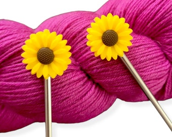 Daisy Flower Knitting Needle Point Protectors Needle Holder(Set of 2) Random Color