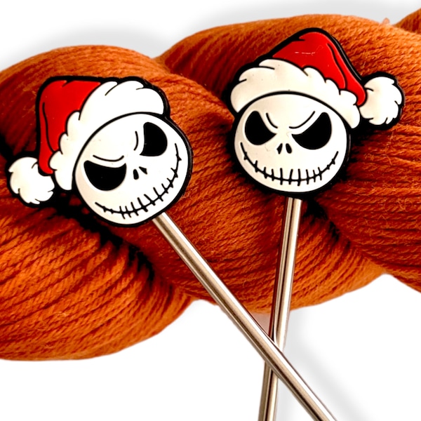 Skeleton Head with Santa Hat Knitting Needle Point Protectors Needle Holder(Set of 2)