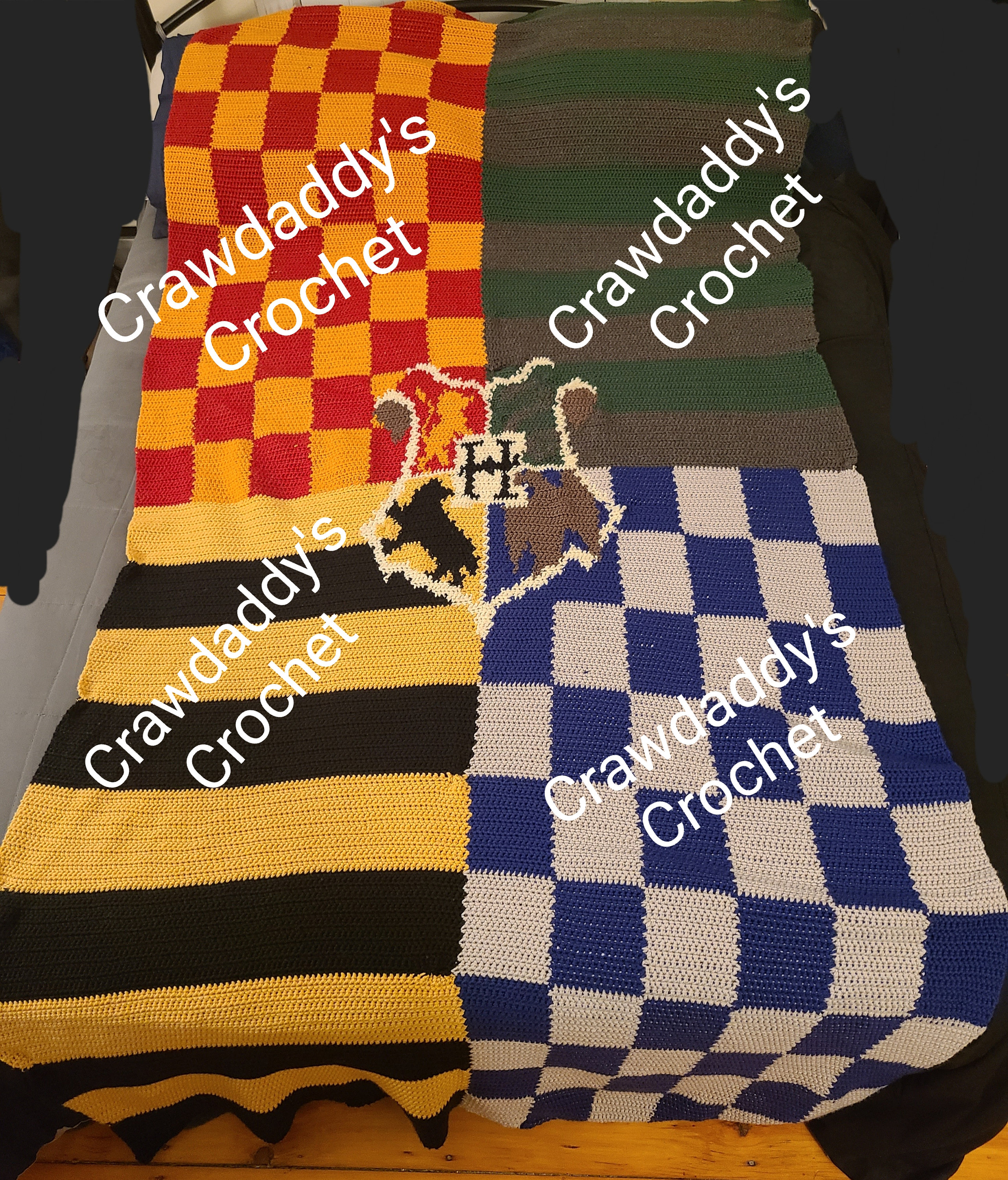 Harry Potter Crest Blanket Crochet