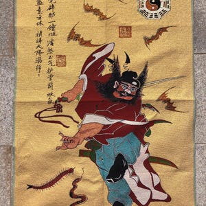 チベット仏教布シルク 鍾馗絵画タンカ 悪魔 - 鎮圧用鍾馗龍富の神 風水壁画 壁掛け装飾