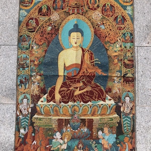 チベットシルクプリント絵画 仏陀 釈迦牟尼 タンカ 仏教 タンカ 壁掛け工芸品 タンカ 瞑想 ヨガ 仏教装飾 タペストリー