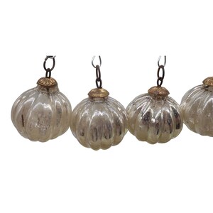 Adornos Kugel Repro Glass White Silver India 7 pulgadas de circunferencia imagen 3