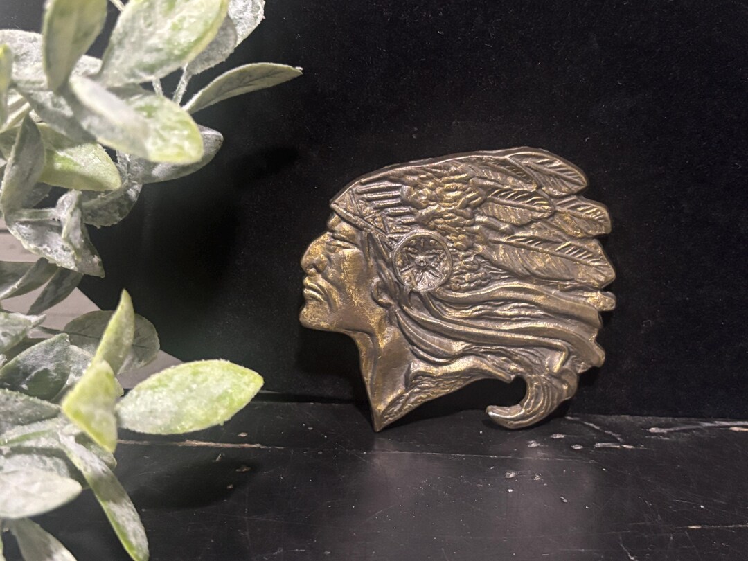 Vintage Native American Head Metal Belt Buckle, Indian  display picture 3