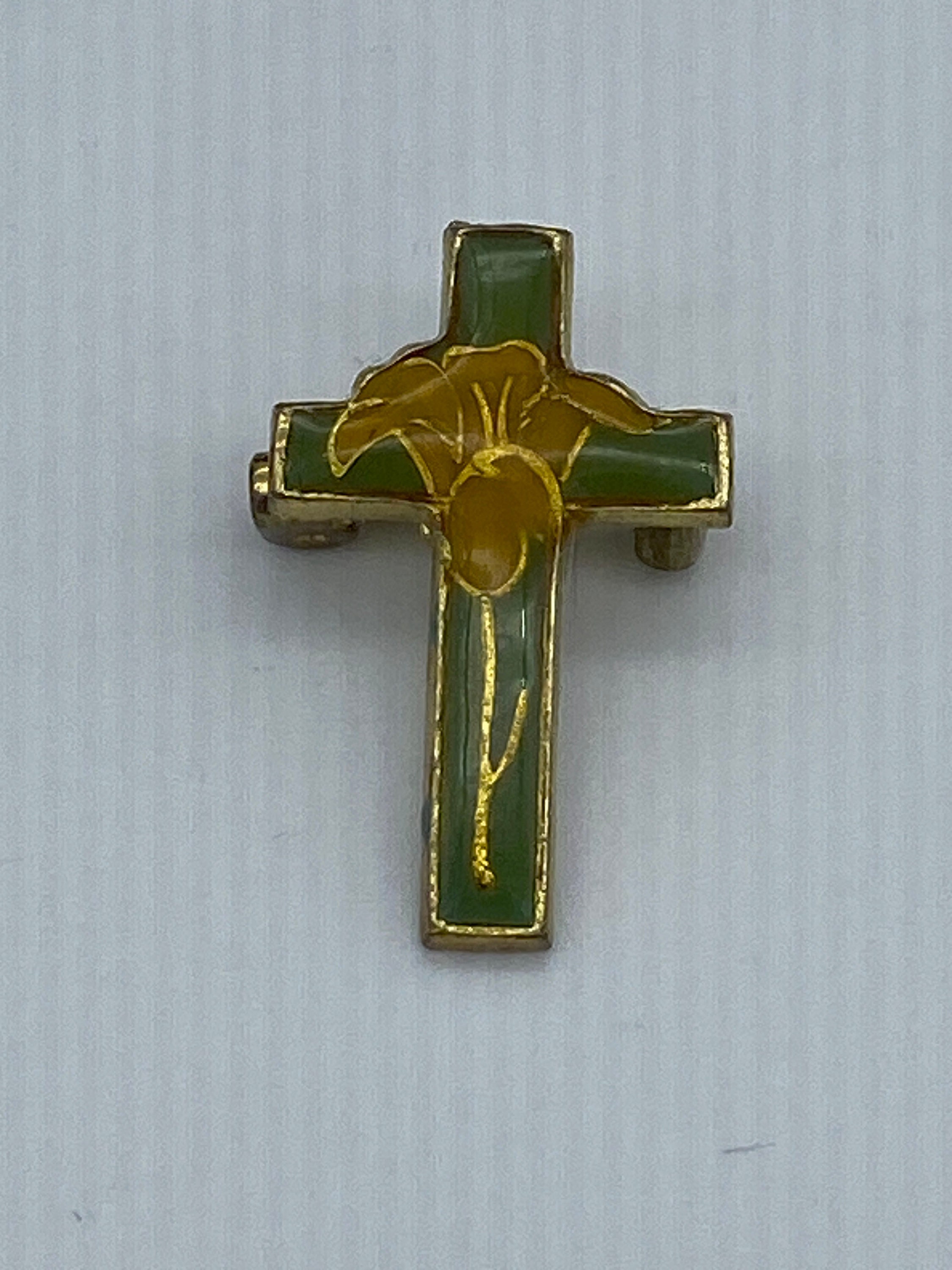Magnet Brooch Religious Cross Clip Clasp Pin Gold Tone Metal Blue Inlay