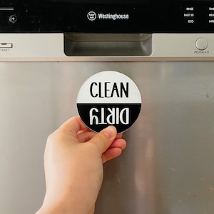 Cleaning spray arms, nozzles, and seals