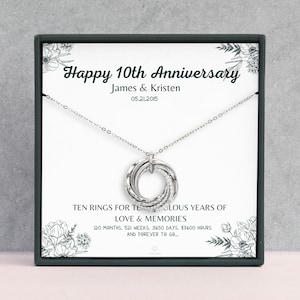 Collana personalizzata per il 10° anniversario - Anniversario di matrimonio in latta e alluminio - 10 anelli per 10 anni - Regali per moglie, lei, fidanzata