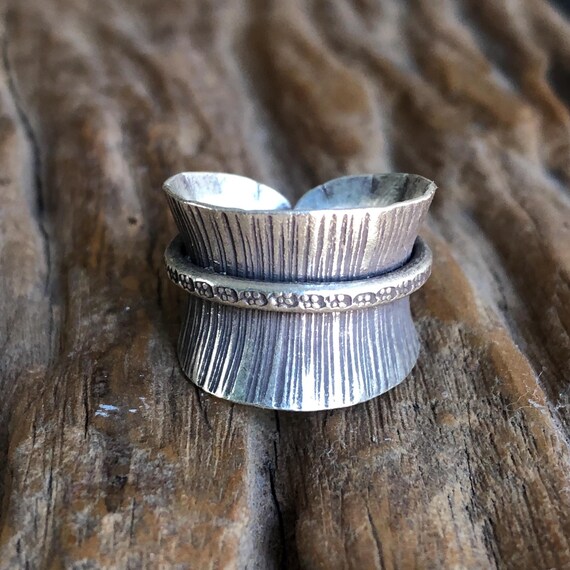 Etched Silver Ring - image 7