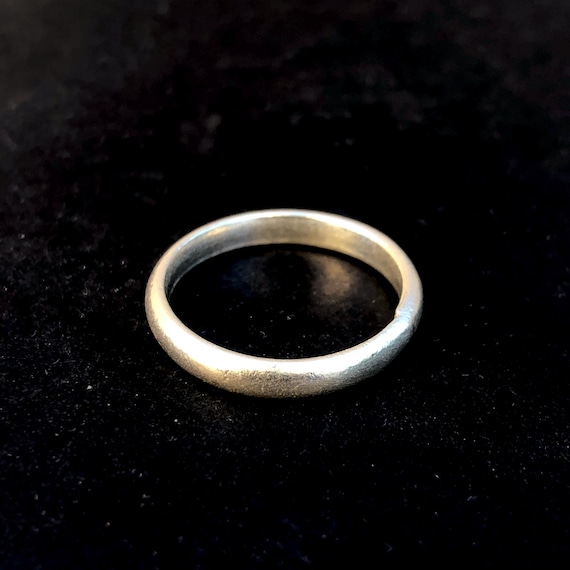 Simple Thin Silver Ring - image 1