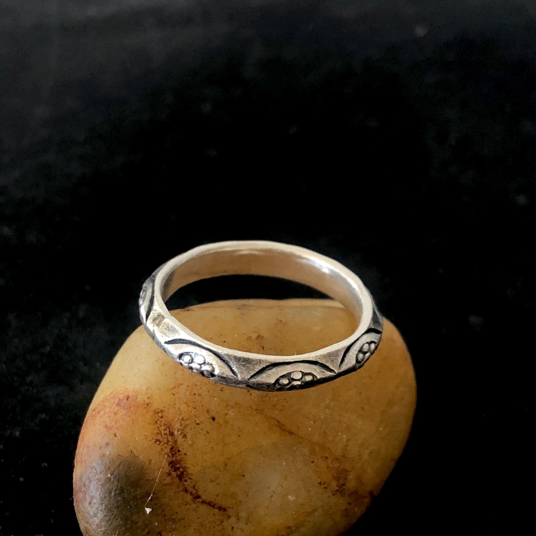 Engraved Hill Tribe Silver Ring - Etsy