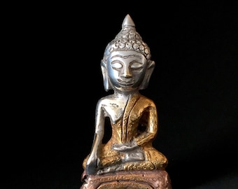 Figura de Buda sentado