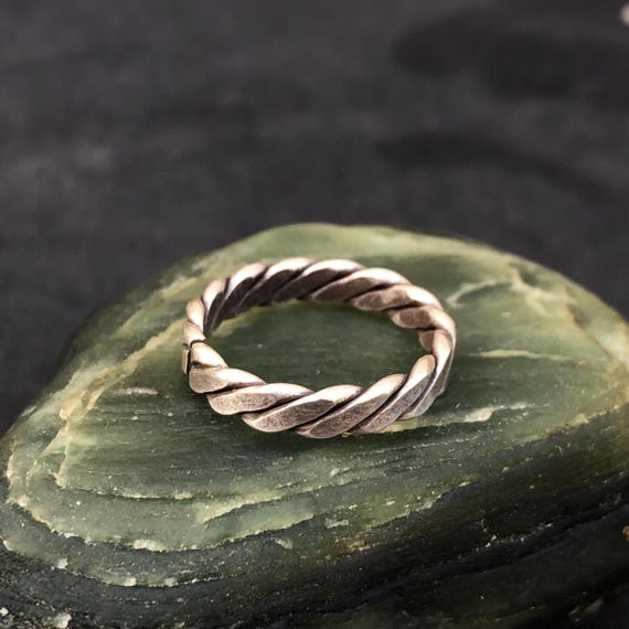 細いバンドの山岳民族のシルバーリング - Etsy 日本