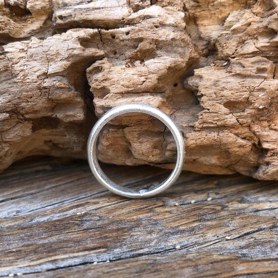 Simple Thin Silver Ring - image 3